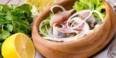 8 способов быстро и вкусно засолить селёдку - leprechaun.land