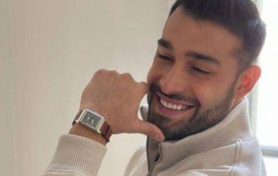 "Мой новый лучший друг:"Бывший Бритни Спирс пришел на красную дорожку Balmain Zodiac Ball в компании необычного друга (ФОТО) - hochu.ua - Сша - Лос-Анджелес