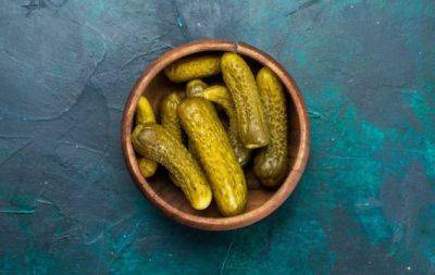 Вкусные? Да! Но очень вредные... Названы три причины, которые заставят вас реже есть соленые огурцы - hochu.ua