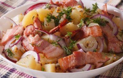 Ужин на всю семью: нереально вкусный картофельный салат (РЕЦЕПТ) - hochu.ua