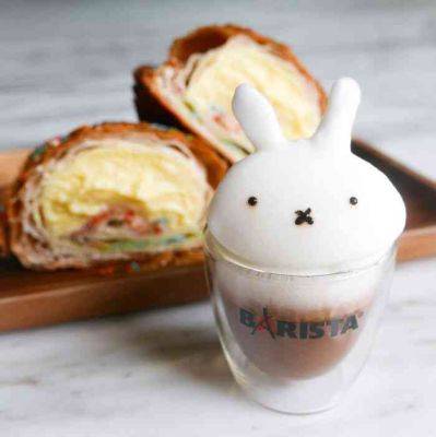 Too cute to drink: девушка создает маленькие кофейные шедевры - clutch.net.ua