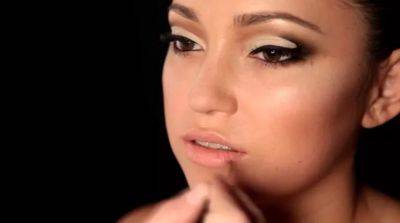 Техника макияжа петля: 5 правил нанесения - beauty-lady.com.ua