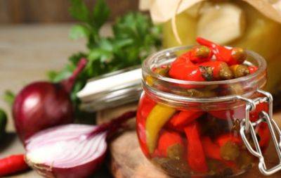 Для фанатов "огонька": нереально вкусная заготовка из острого перца (РЕЦЕПТ) - hochu.ua