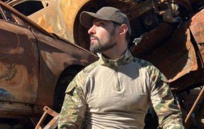 У горы пепла от российских автомобилей. Виталий Козловский поразил кадрами по передовой (ФОТО) - hochu.ua - Украина