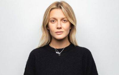 Известная певица KOLA похвасталась подтянутой фигурой в купальнике (ФОТО) - hochu.ua - Израиль - Украина - Ивано-Франковская обл. - Отдых