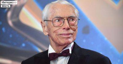 Моложе на 50 лет. 98-летний Зацепин вышел в люди с молодой избранницей- азиаткой - interesnoznat.com