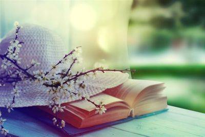 10 новых книг: март 2025 - miridei.com - Ирландия